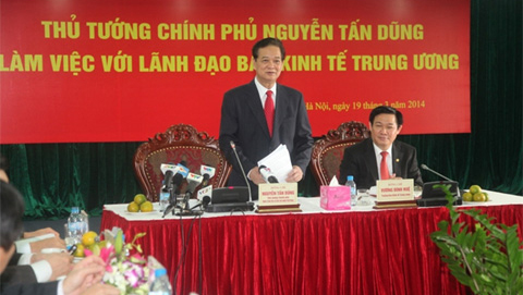 Vietnam sigue desarrollando la economía mercantil orientada al socialismo